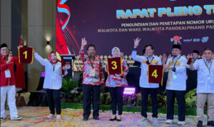 KBOBABEL.COM (BANGKA BELITUNG) – Babak Baru Demokrasi Lokal: Pilkada Ulang Resmi Dimulai. Setelah sebelumnya hanya menyisakan kotak kosong sebagai pemenang, kini masyarakat Kota Pangkalpinang dan Kabupaten Bangka bersiap menghadapi babak baru dalam demokrasi lokal: Pilkada ulang 2025. Kamis (24/7/2025).