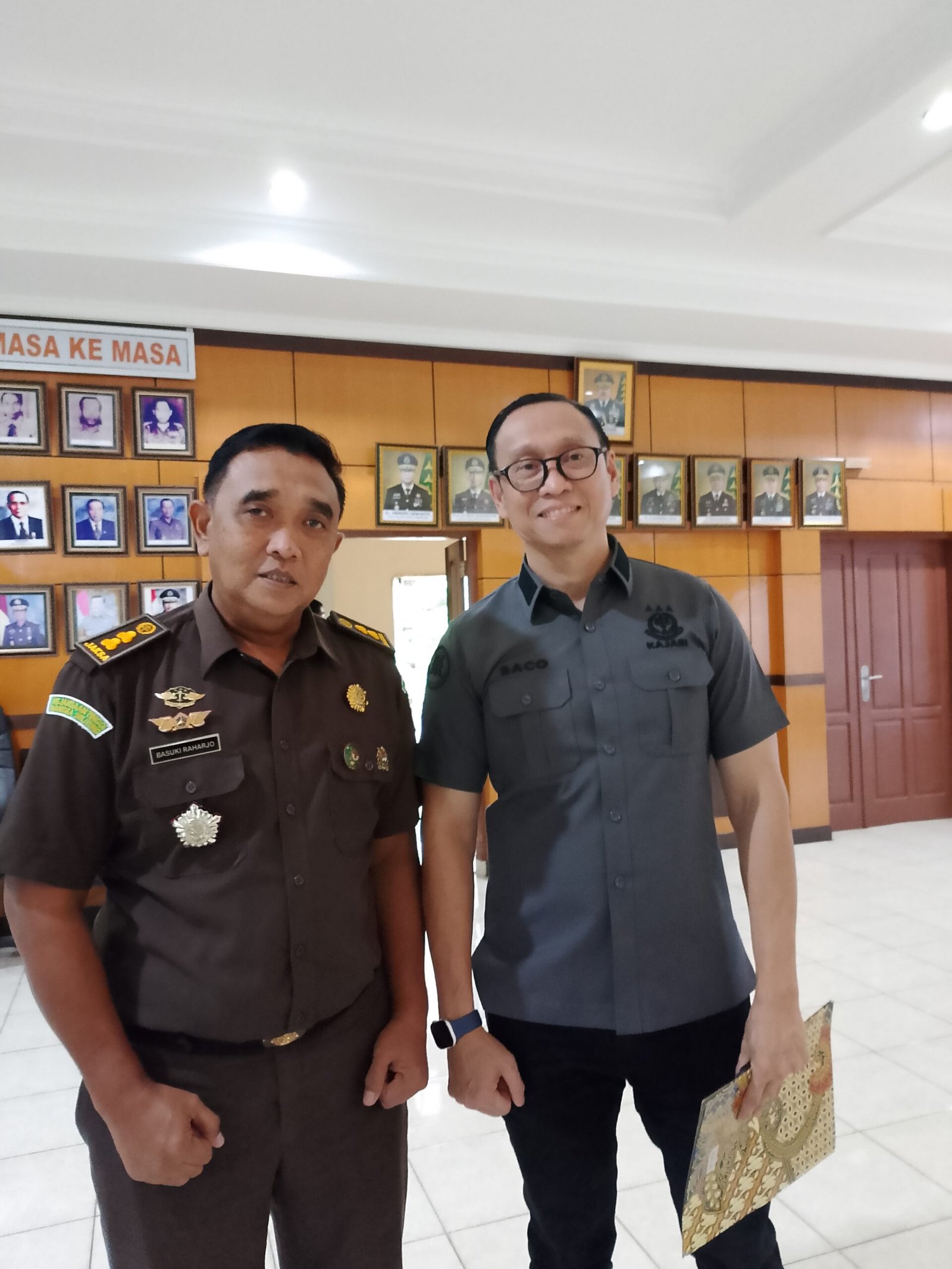 KBOBABEL.COM (Pangkalpinang) — Kejaksaan Tinggi Kepulauan Bangka Belitung (Kejati Babel) menutup Tahun 2025 dengan memaparkan capaian kinerja lintas bidang dalam kegiatan Refleksi Akhir Tahun yang digelar di Aula Wicaksana, Selasa (30/12/2025) sore. 