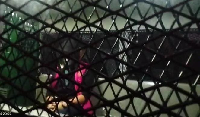 KBOBABEL.COM (BANGKA SELATAN) — Kejaksaan Negeri Bangka Selatan kembali menetapkan satu orang tersangka dalam perkara dugaan tindak pidana korupsi penerbitan legalitas lahan negara yang melibatkan penyelenggara negara dan jaringan mafia tanah di Kecamatan Lepar Pongok, Kabupaten Bangka Selatan, periode 2017 hingga 2024. Rabu (14/1/2026).