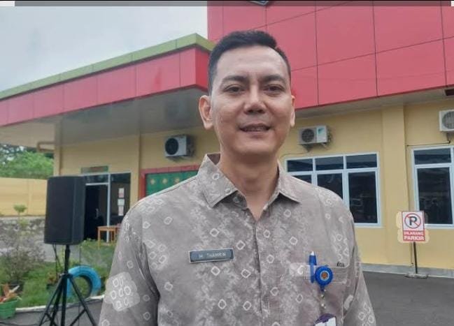 KBOBABEL.COM | Pangkalpinang — Polemik dugaan skandal ruangan terkunci yang menghebohkan RSUD Depati Hamzah Pangkalpinang mulai mendapat tanggapan resmi dari Pemerintah Kota Pangkalpinang. Kepala Dinas Kesehatan Kota Pangkalpinang, dr Thamrin, akhirnya buka suara usai dikonfirmasi redaksi jejaring media KBO Babel, Jum’at (23/1/2026).