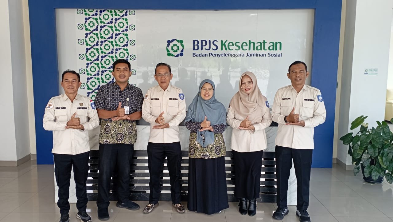 KBOBABEL.COM (PANGKALPINANG) -- Komisi Informasi (KI) Provinsi Kepulauan Bangka Bangka Belitung melakukan kunjungan ke BPJS Pangkalpinang dalam rangka mendorong Tata Kelola Keterbukaan Informasi Publik. Selasa, (7/4/2026)