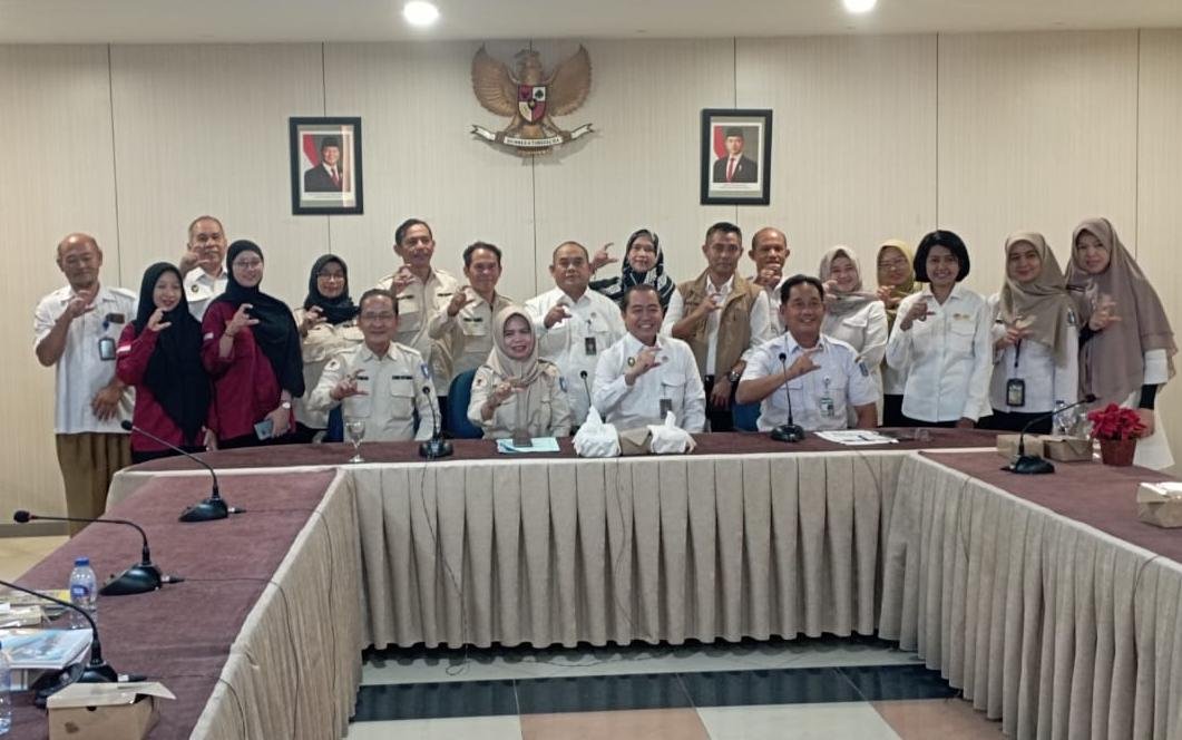 KBOBABEL.COM (PANGKALPINANG) — Kementerian Koordinator Bidang Politik dan Keamanan (Kemenko Polkam) menggelar kunjungan kerja ke Pemerintah Provinsi Kepulauan Bangka Belitung, dengan membawa satu pesan utama: keterbukaan informasi publik tidak boleh berhenti di tataran normatif, tetapi harus hadir nyata dalam praktik pelayanan kepada masyarakat. Rabu (29/4/2026)