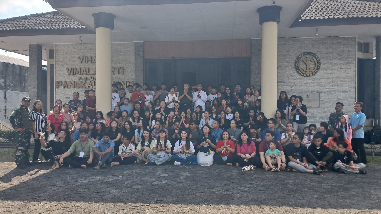 KBOBABEL.COM (PANGKALPINANG) – Pangkalan TNI Angkatan Laut (Lanal) Bangka Belitung kembali menunjukkan komitmennya dalam membina generasi muda melalui keterlibatan aktif jajaran Bintara Pembina Potensi Maritim (Babinpotmar) Pos TNI AL (Posal) Pangkalbalam sebagai tim pelatih dan instruktur pada kegiatan Temu Generasi Muda (TGM) ke-36 yang diselenggarakan oleh Parisadha Buddha Dharma Nichiren Syosyu Indonesia (NSI). Senin (6/7/2026)