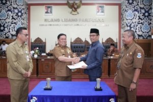 Sinergi Pemkot dan DPRD Pangkalpinang: LKPJ 2024 Disetujui dengan Rekomendasi Positif