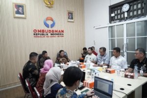 Sinergi Pelayanan Publik: PJ Wali Kota Pangkalpinang Hadiri Rakor Bersama Ombudsman RI Babel