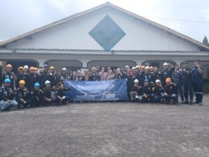 Belajar Proses Peleburan, Puluhan Mahasiswa Polman Babel Sambangi PT Timah
