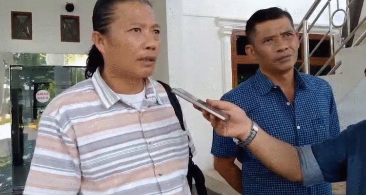 PANGKALPINANG – Aroma busuk dugaan korupsi kembali menyeruak dari tubuh Badan Usaha Milik Daerah (BUMD) di Provinsi Kepulauan Bangka Belitung. Kali ini, sorotan tajam publik mengarah kepada eks Direktur Utama PT Bumi Bangka Belitung Sejahtera (BBBS), Prof. Saparuddin atau yang akrab disapa Prof Udin, serta mantan Direktur Keuangan perusahaan tersebut, Suhardi. Rabu (25/6/2025).