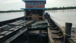 TNI AL Gagalkan Penyelundupan 25 Ton Pasir Timah Ilegal di Pangkalbalam, ABK Kabur ke Hutan Mangrove