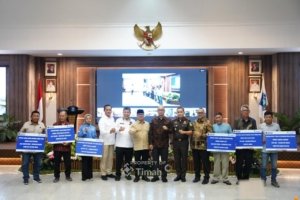 PT Timah Serahkan Bantuan kepada 18 BUMDes, Diharapkan Jadi Motor Penggerak Ekonomi Desa