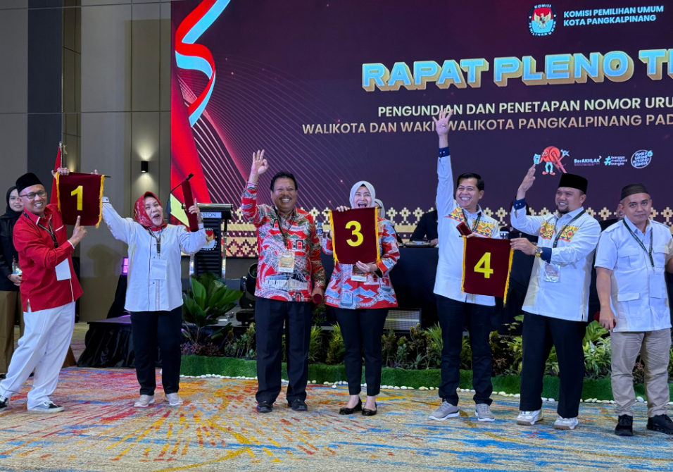 BANGKA BELITUNG – Babak Baru Demokrasi Lokal: Pilkada Ulang Resmi Dimulai. Setelah sebelumnya hanya menyisakan kotak kosong sebagai pemenang, kini masyarakat Kota Pangkalpinang dan Kabupaten Bangka bersiap menghadapi babak baru dalam demokrasi lokal: Pilkada ulang 2025. Kamis (24/7/2025).