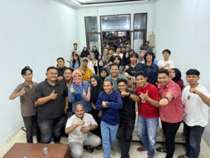 Prof. Udin dan Cece Dessy Resmikan Rumah Juang UDES: “Bersama Kita Kuat, Bersama Kita Menang”