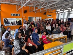 Prof Udin–Cece Dessy Pastikan Suara Emak-Emak Terlibat dalam Pembangunan Kota
