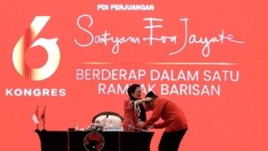 Megawati Tunjuk Hasto Kristiyanto Kembali Jadi Sekjen PDIP Periode 2025-2030