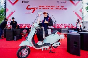 Deni dan Kurninarti Menang Hadiah Motor di Pekan Sehat HUT ke-49 PT Timah di Mentok