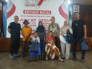 Bulan Bakti PT Timah: Khitanan Massal Bawa Syukur Warga dan Keceriaan Anak di Bangka Barat