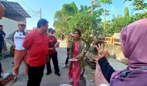 Warga Pasir Putih Antusias Sambut Prof Udin-Cece Dessy