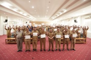 Pj Wali Kota Unu Tekankan Camat dan Lurah Jangan Asal Kerja