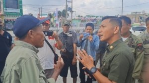 Dana Desa Mandek, Warga Purwodadi Desak Bupati Copot Camat dan Sekdes