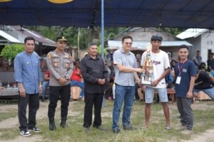 Bupati Markus Hadiri Perayaan HUT ke-80 RI di Tiga Desa Bangka Barat