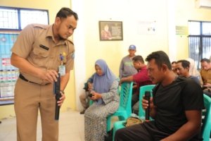Gubernur Hidayat Arsani Dapat Ucapan Terima Kasih dari Petani Rias Usai Penyerapan Gabah Dibuka Lagi