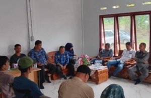 DPRD Bangka Tengah Sidak Tambak Udang, Temukan Sumur Warga Guntung dan Kurau Tercemar
