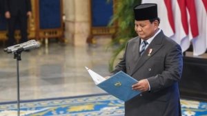 Prabowo Reshuffle Kabinet, Sri Mulyani dan Dito Ariotedjo Dicopot, Dua Posisi Masih Kosong