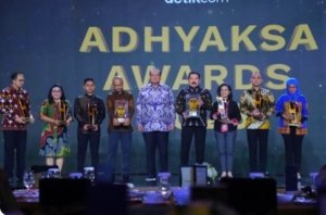 Adhyaksa Awards 2025: Burhanuddin Anugerahkan Penghargaan ke 6 Jaksa Teladan