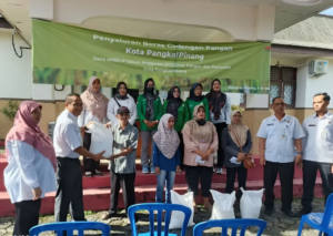 Pemkot Pangkalpinang Salurkan 3,5 Ton Beras untuk 350 Keluarga di Kecamatan Gabek