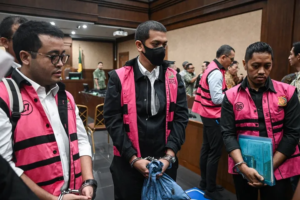Terbongkar! Korupsi BBM Rugikan Negara Rp 285,1 Triliun, Anak Riza Chalid Jadi Terdakwa Utama