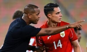 68ef88b186ab2-jurnalis-belanda-sebut-pssi-layak-dapat-pujian-dengan-pertahankan-patrick-kluivert-sebagai-pelatih-timnas-indonesia_375_211