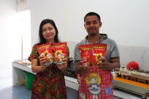 Dibantu Modal CSR PT Timah Tbk, Nia Ubah Krisis Pandemi Jadi Peluang Lewat Camilan “Tukenia”