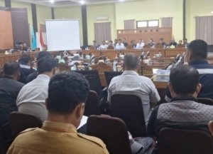 Audiensi Panas di DPRD Bangka Tengah, Penambang Minta Kepastian Hukum dari PT Timah dan Pemerintah