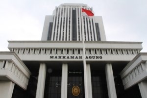 MA Batalkan Putusan PN Pangkalpinang, Eks Kadis DLHK Babel Marwan Divonis 6 Tahun Penjara