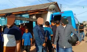 20251106-BNN-PENGGEREBEKAN-Sejumlah-anggota-dari-12