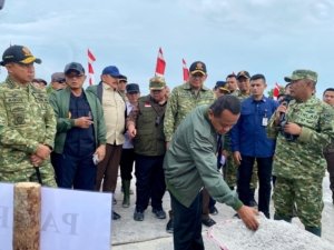 Bahlil Lahadalia: Izin Tambang Bangka Akan Dikendalikan Pusat Setelah Penemuan Alat Berat Ilegal