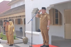 Gubernur Hidayat Arsani Kunjungi SMKN 1 Pangkalpinang, Ajak Siswa Tingkatkan Disiplin dan Prestasi