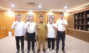 FB6EA586-F4CC-4438-9C85-10D0897F8B27