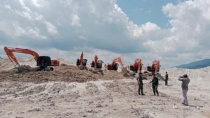 Operasi Helikopter di Sarang Ikan, Satgas Sita 6 Ekskavator: Warga Tantang Bongkar Aktor Utama