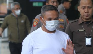 KPK Sita Rp 1,6 Miliar dari OTT Gubernur Riau Abdul Wahid, Diduga Ada “Jatah Preman” di Proyek PUPR