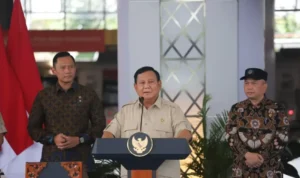 prabowo-ingin-kereta-cepat-whoosh-diperpanjang-sampai-banyuwangi-bgk