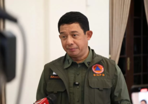 Suharyanto Minta Maaf Usai Lihat Langsung Kerusakan Banjir: Saya Tidak Mengira Sebesar Ini