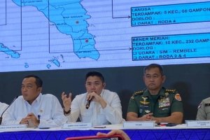 Seskab: Ribuan Hunian Dibangun dan Layanan Kesehatan Pulih dalam Sebulan Pascabencana di Sumatera