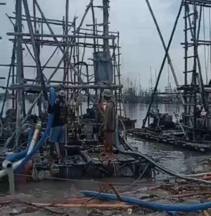 Sarang Ikan Kembali Dijarah, 80 Ponton Rajuk Diduga Beroperasi dengan Bekingan Oknum