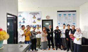 KBOBABEL.COM (Pangkalpinang).– Komisi Informasi Provinsi Kepulauan Bangka Belitung (KI Babel) menjadi tuan rumah hangat bagi kunjungan Komisi Pemilihan Umum (KPU) Kabupaten Bangka Tengah (Bateng) dan Bangka Selatan (Basel), Kamis (11/12/2025).