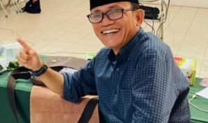 KBOBABEL.COM (PANGKALPINANG) — Polemik laten soal Asrama Ikatan Mahasiswa Bangka (ISBA) kembali mencuat ke ruang publik. Kali ini bukan lewat aksi demonstrasi, melainkan melalui sebuah surat terbuka bernuansa refleksi sejarah dan kritik kebijakan yang ditujukan langsung kepada Bupati Bangka. Minggu (21/12/2025).