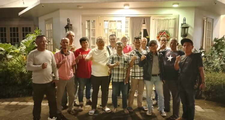 PJSBABEL.COM (BANGKA BELITUNG) – Perjuangan pembentukan Calon Daerah Otonomi Baru (CDOB) Bangka Utara ditegaskan tidak boleh berhenti pada slogan dan romantisme sejarah semata. Tahun 2026 diproyeksikan sebagai momentum akselerasi nyata, dengan langkah konkret berupa pembentukan tiga kecamatan persiapan sebagai fondasi awal pemekaran wilayah. Minggu (28/12/2025).