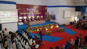 UNMUH Babel Wisuda 185 Sarjana, Siap Cetak Alumni Berintegritas dan Berdaya Saing