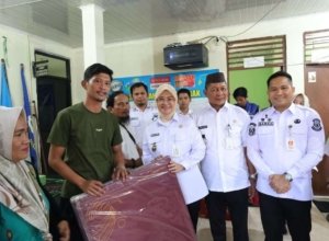 Dinsos Pangkalpinang Salurkan Bantuan Logistik untuk 1.162 KK Terdampak Banjir Rob