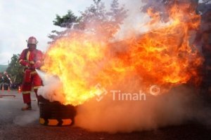 Perkuat Budaya Keselamatan Kerja, PT TIMAH Tbk Hadirkan Timah Fire & Rescue Challenge di Kundur