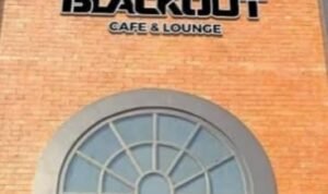 KBOBABEL.COM (PANGKALANBARU, BANGKA TENGAH) — Polemik perizinan Blackout Cafe & Lounge kini memasuki babak baru. Pemerintah Kabupaten Bangka Tengah memastikan bahwa pengelola Blackout telah menerima dua kali teguran tertulis dari dinas teknis terkait. Minggu (11/1/2026).